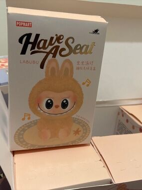 Labubu Have A Seat New in box